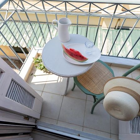 Jasmine - Apartment In Каламата Екстериор снимка